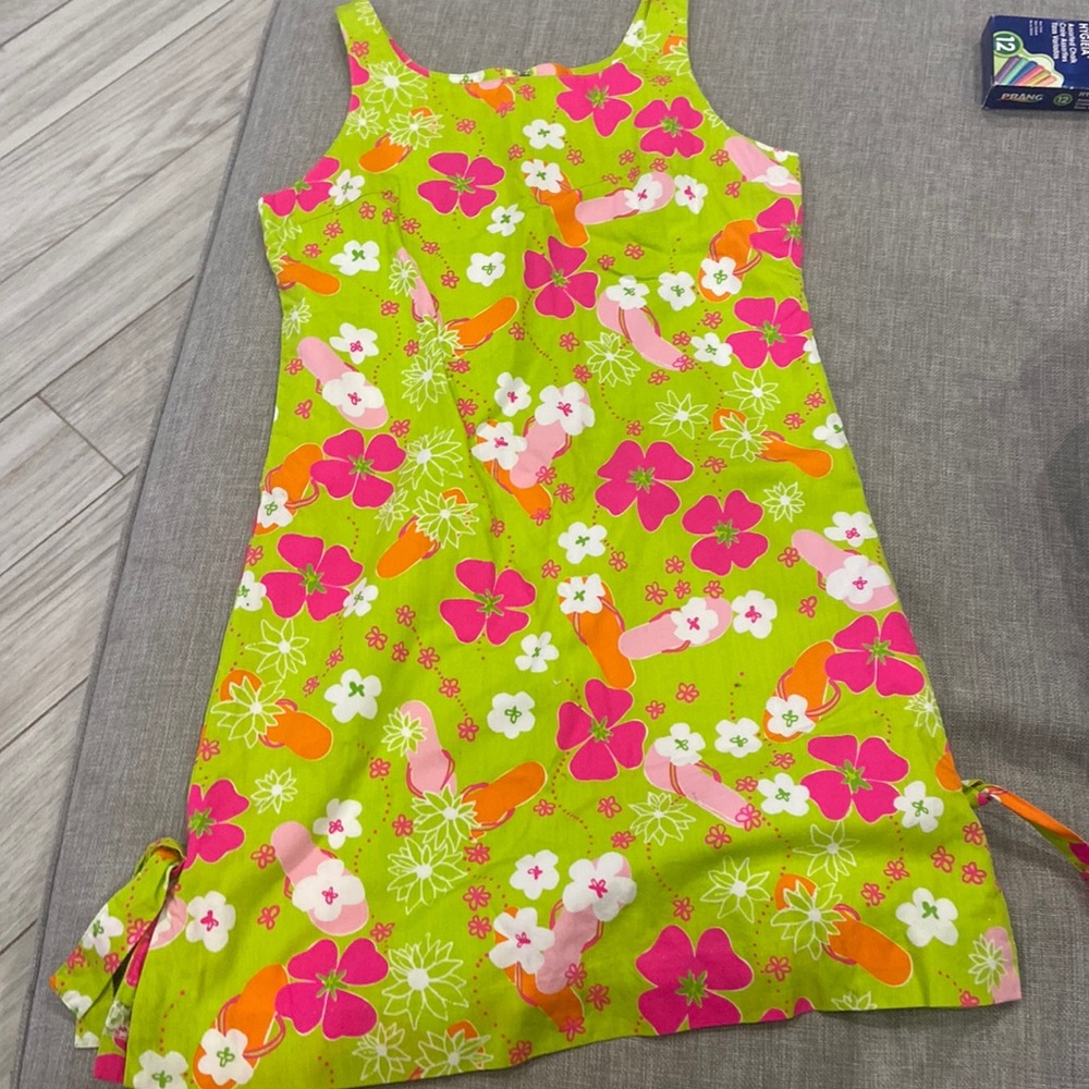 Lilly Pulitzer adorable summer dress. Size 10